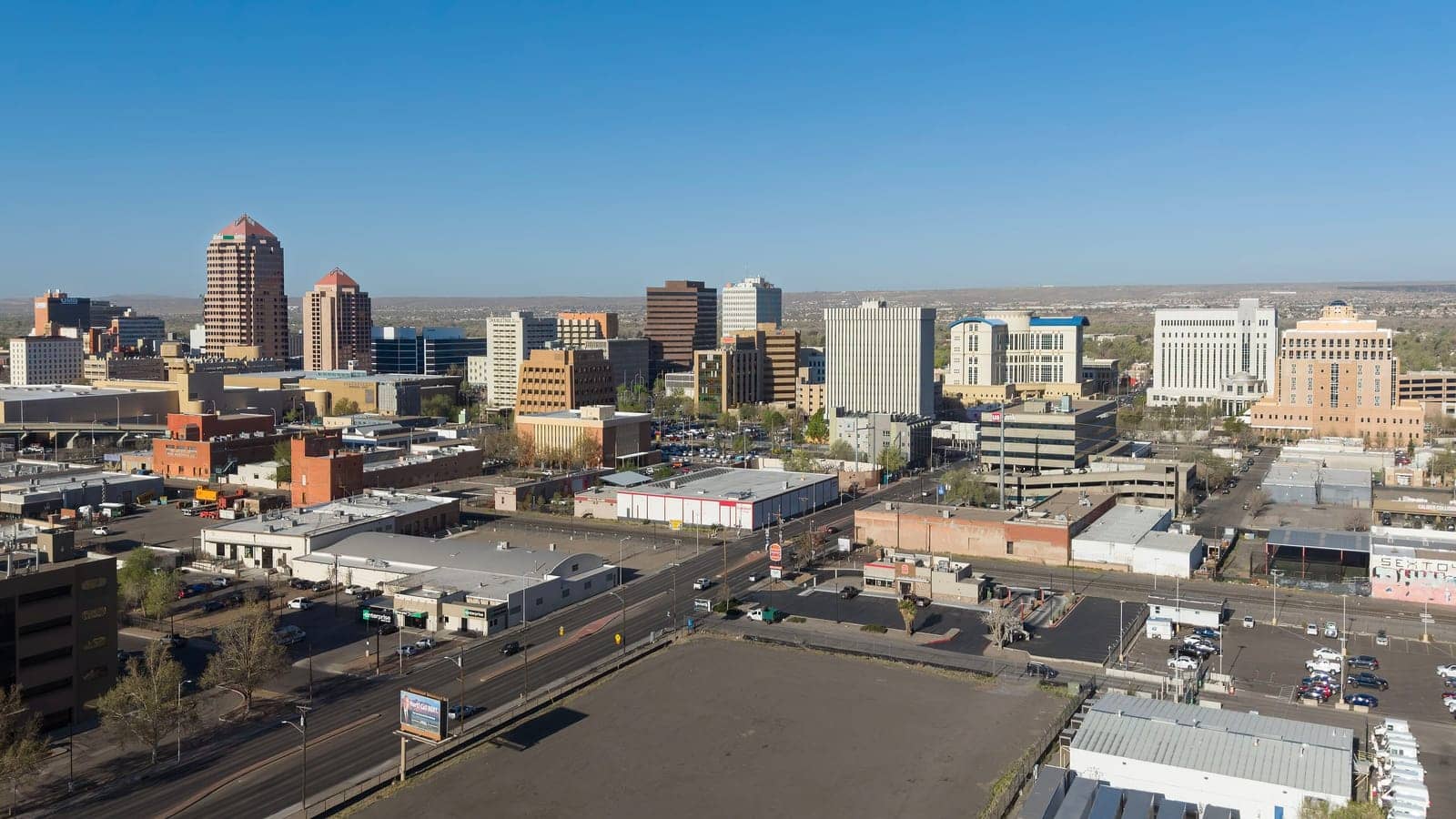 Hotels that allow 18-21 year olds in Albuquerque, New Mexico