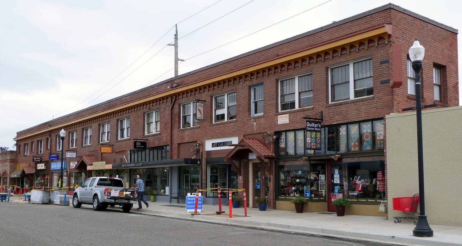 Hotels that allow 18-21 year olds in Beaverton, Oregon