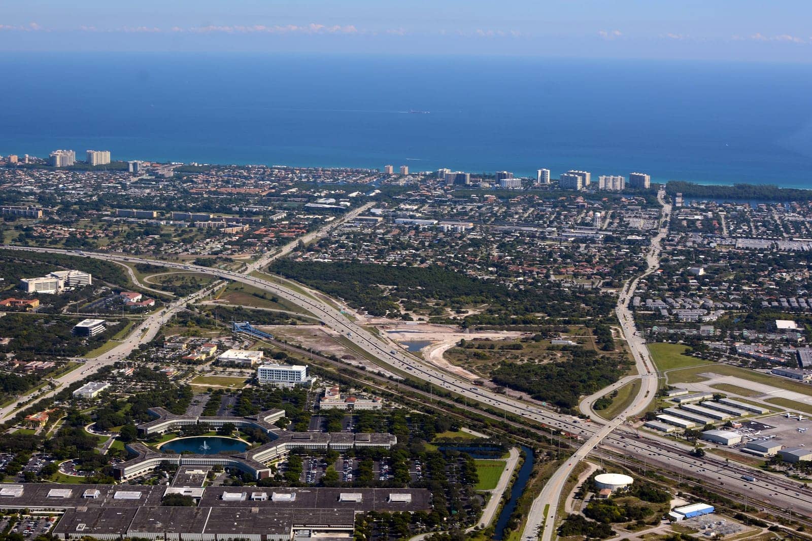 Hotels that allow 18-21 year olds in Boca Raton, Florida
