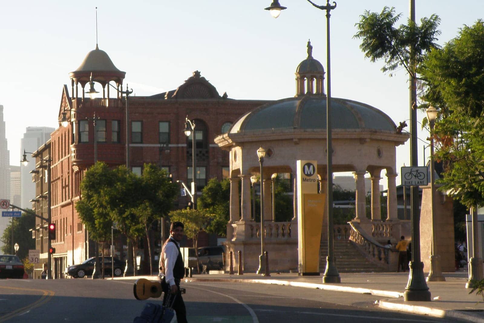 Hotels that allow 18-21 year olds in Boyle Heights, California