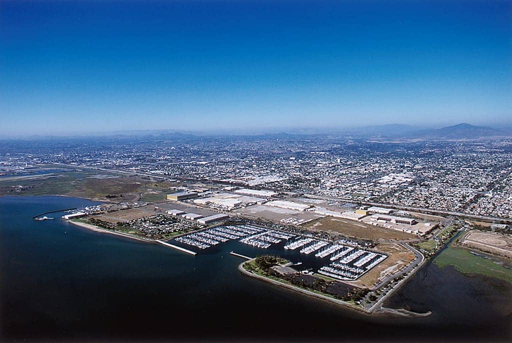 Hotels that allow 18-21 year olds in Chula Vista, California