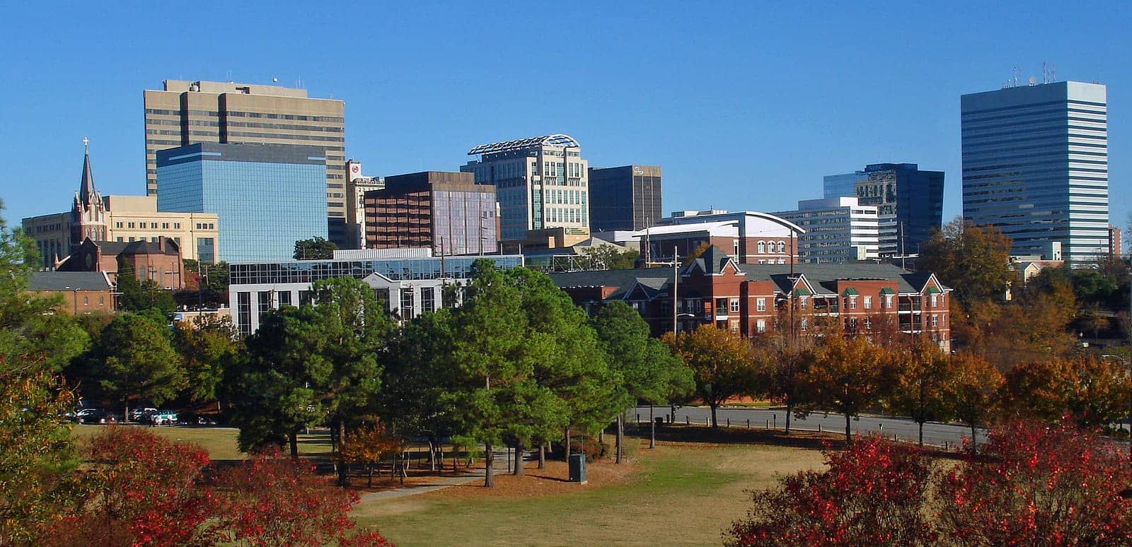 Hotels that allow 18-21 year olds in Columbia, South Carolina