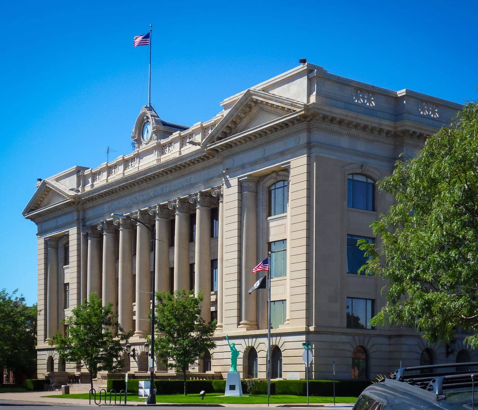 Hotels that allow 18-21 year olds in Greeley, Colorado