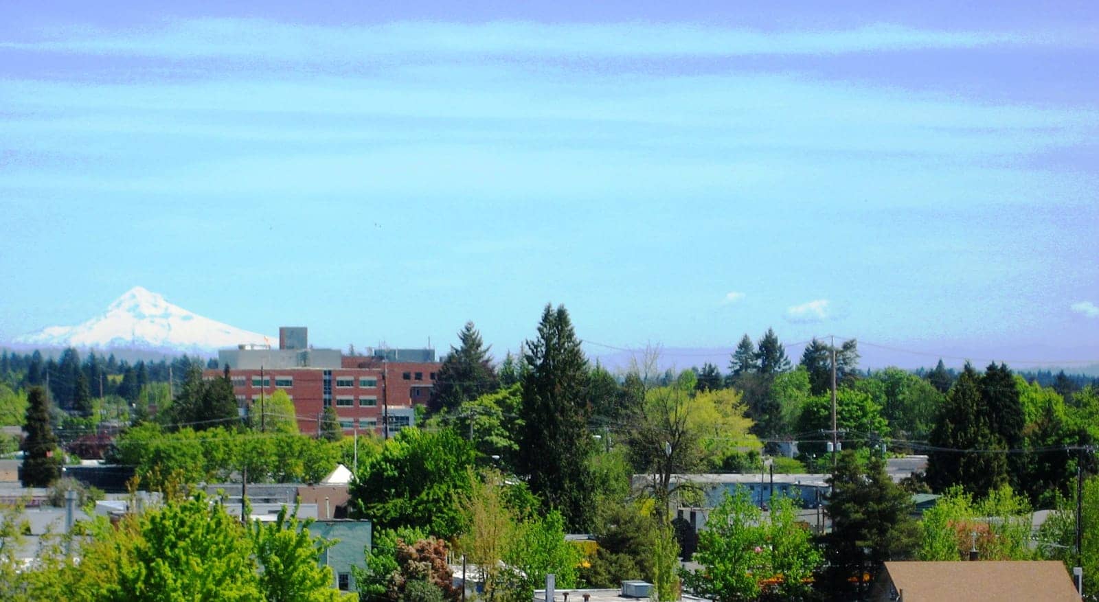 Hotels that allow 18-21 year olds in Hillsboro, Oregon
