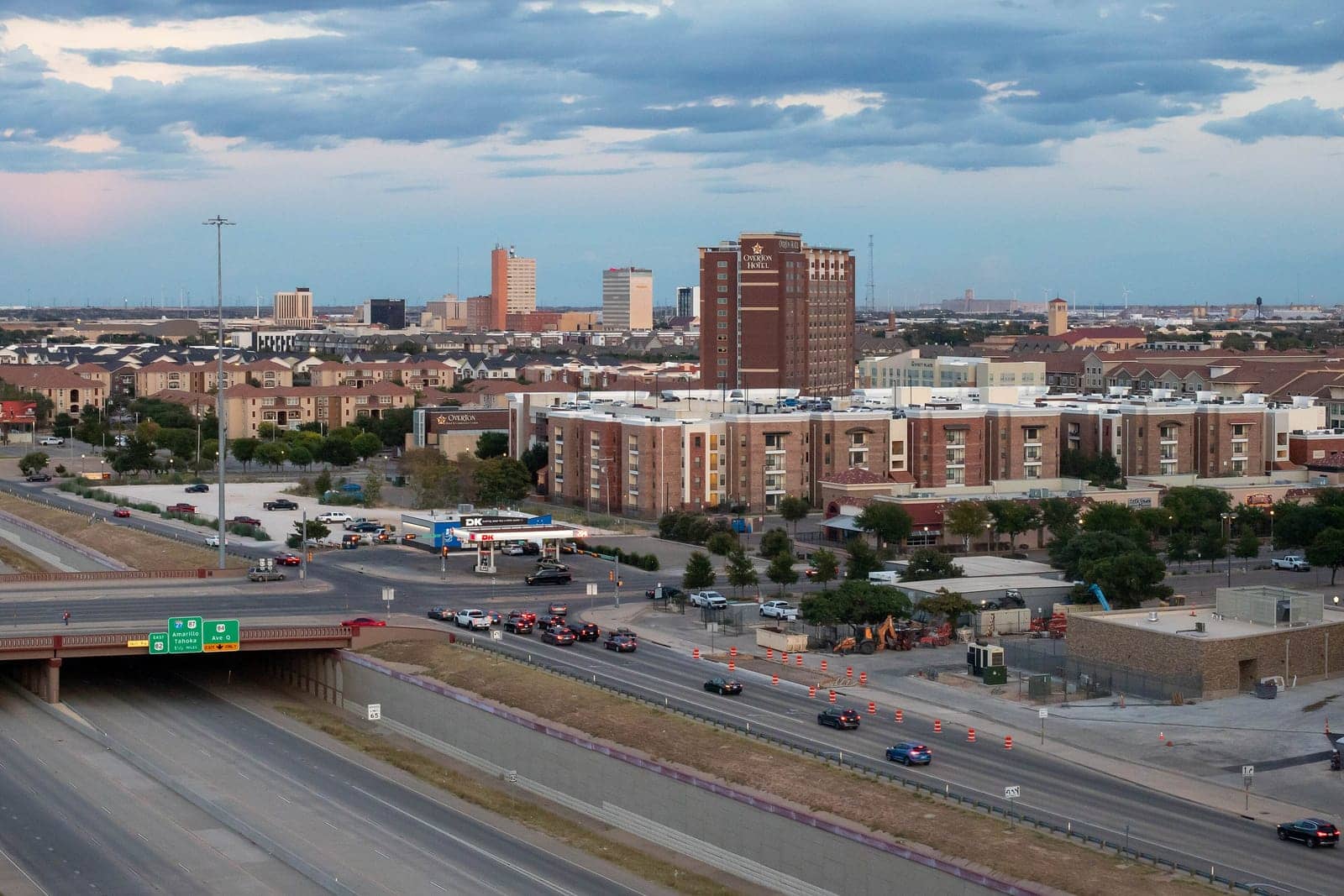 Hotels that allow 18-21 year olds in Lubbock, Texas