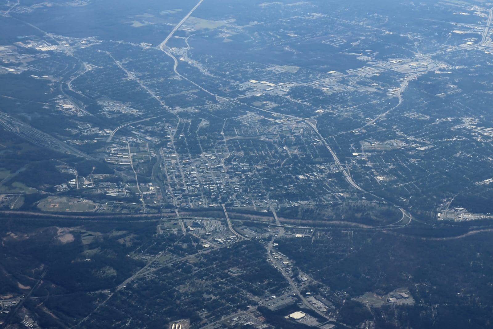 Hotels that allow 18-21 year olds in Macon, Georgia