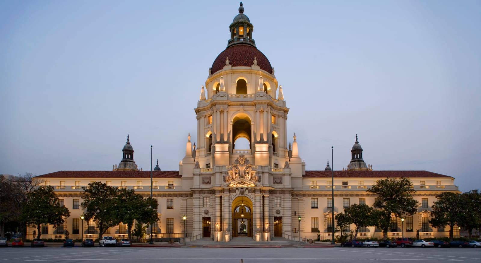 Hotels that allow 18-21 year olds in Pasadena, Texas
