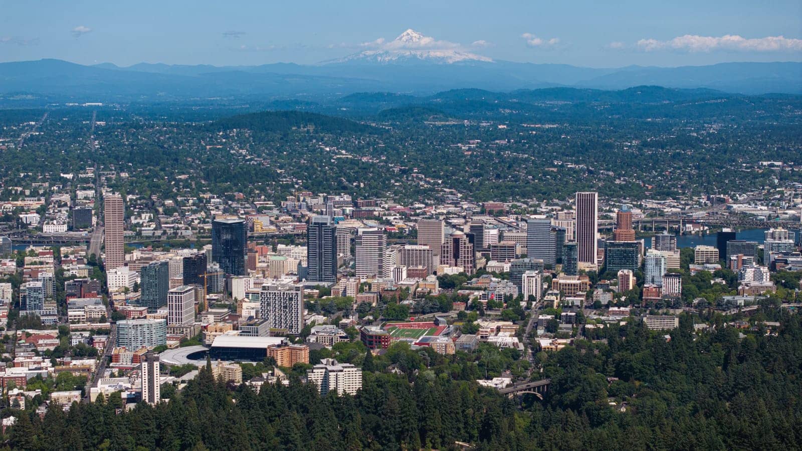 Hotels that allow 18-21 year olds in Portland, Oregon