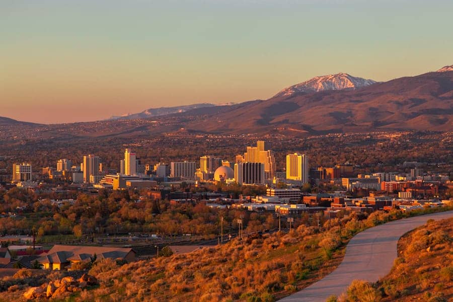 Hotels that allow 18-21 year olds in Reno, Nevada