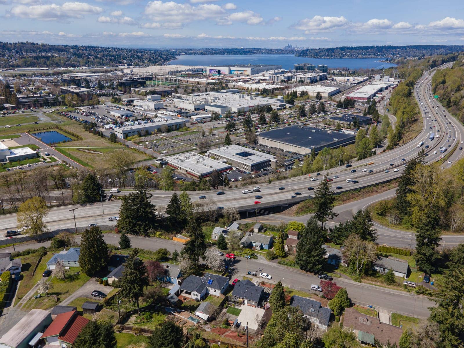 Hotels that allow 18-21 year olds in Renton, Washington