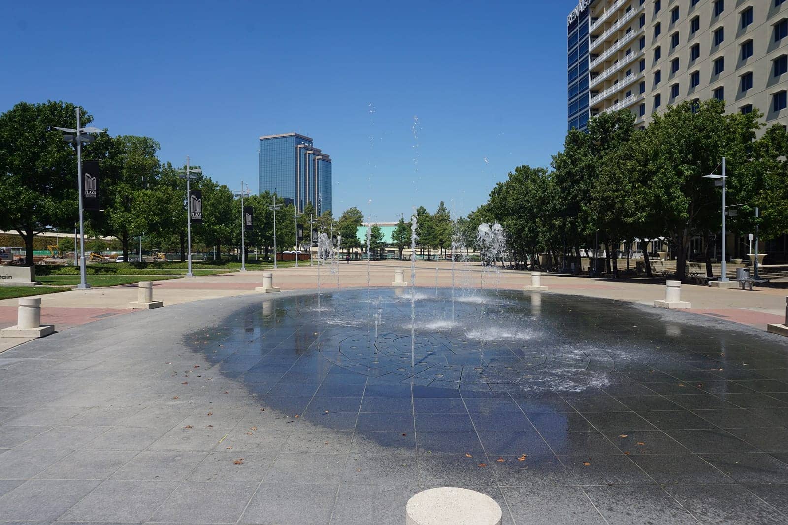 Hotels that allow 18-21 year olds in Richardson, Texas