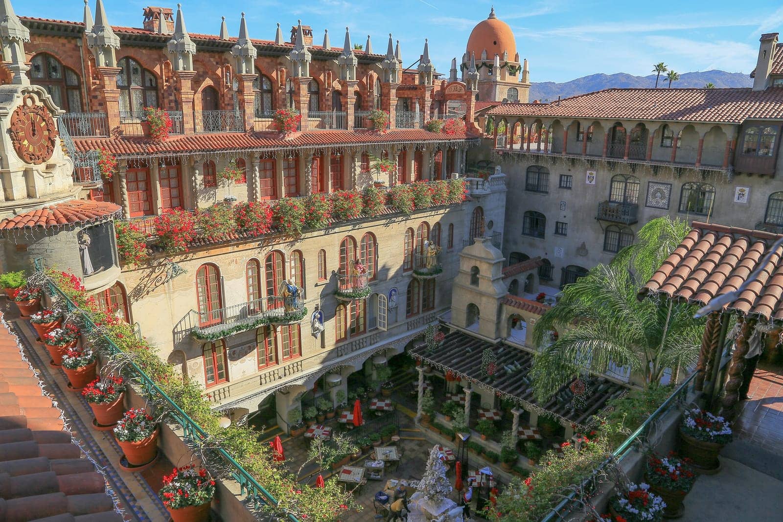 Hotels that allow 18-21 year olds in Riverside, California