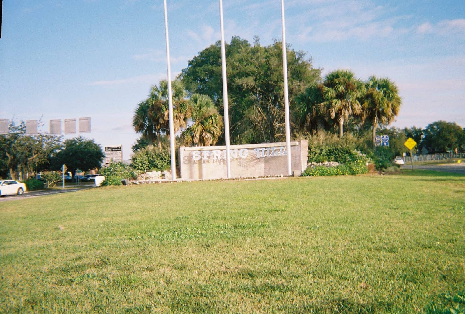 Hotels that allow 18-21 year olds in Spring Hill, Florida