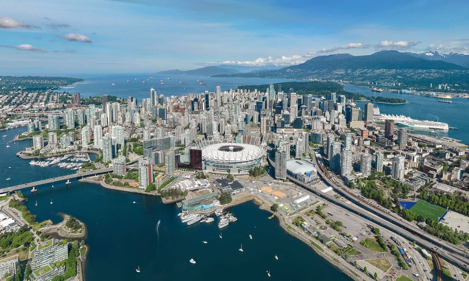 Hotels that allow 18-21 year olds in Vancouver, Washington