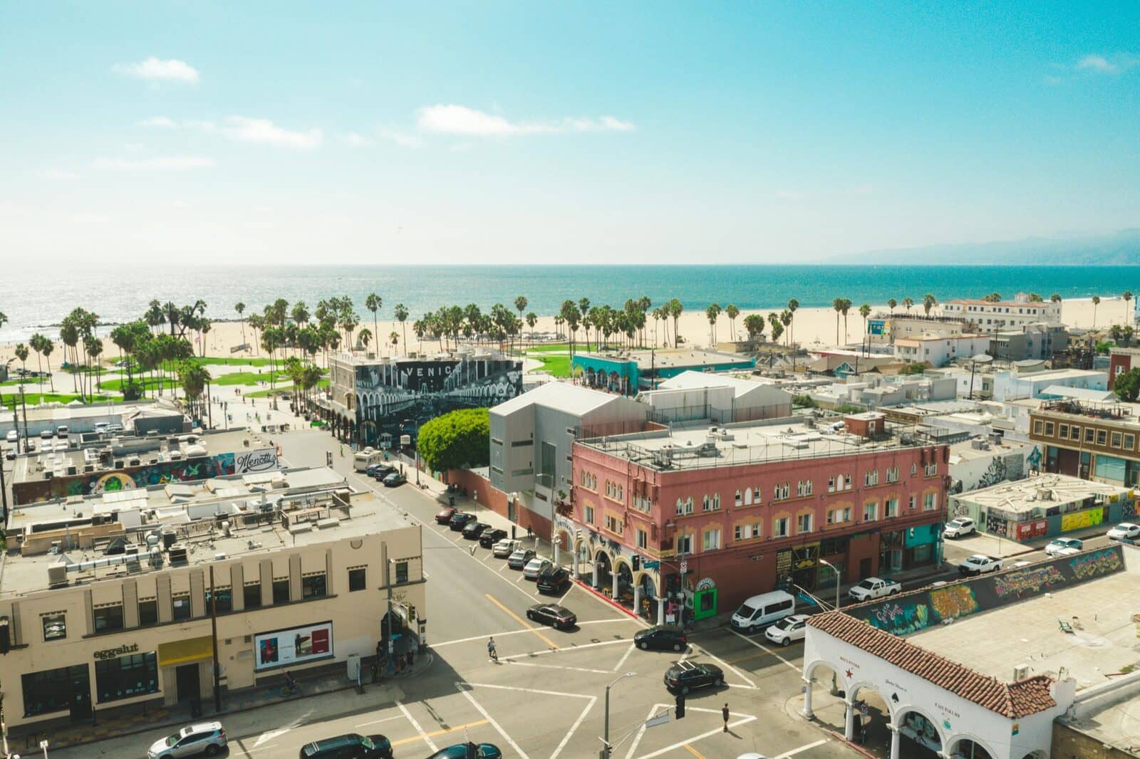 Hotels for 18-21 year olds in Los Angeles, CA