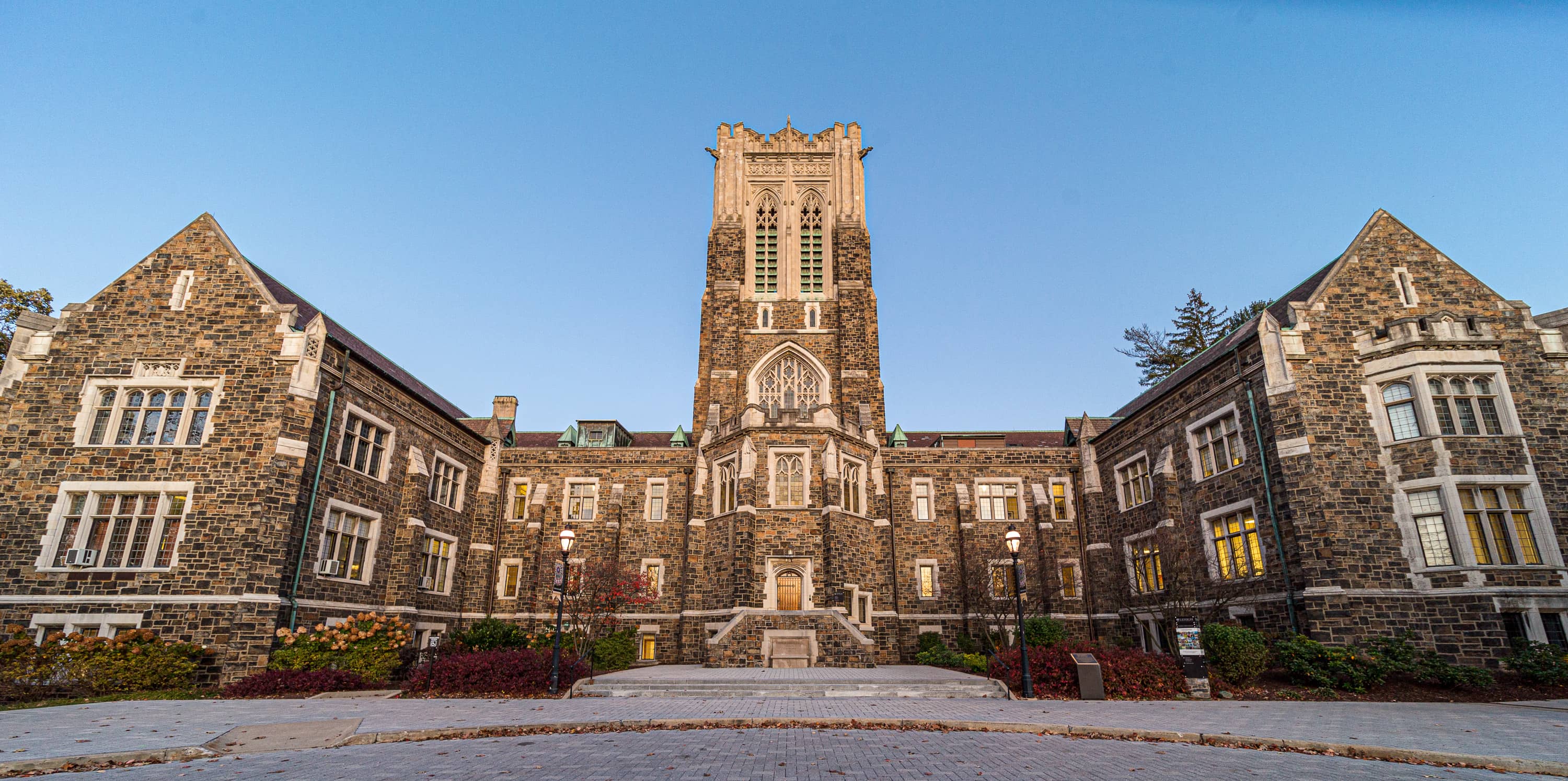 Hotels that allow 18-21 year olds in Bethlehem, Pennsylvania