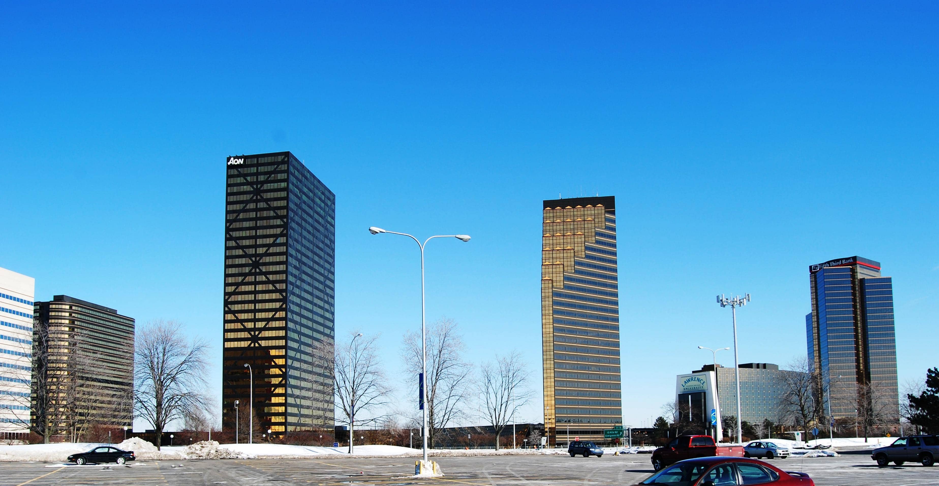 Hotels that allow 18-21 year olds in Southfield, Michigan