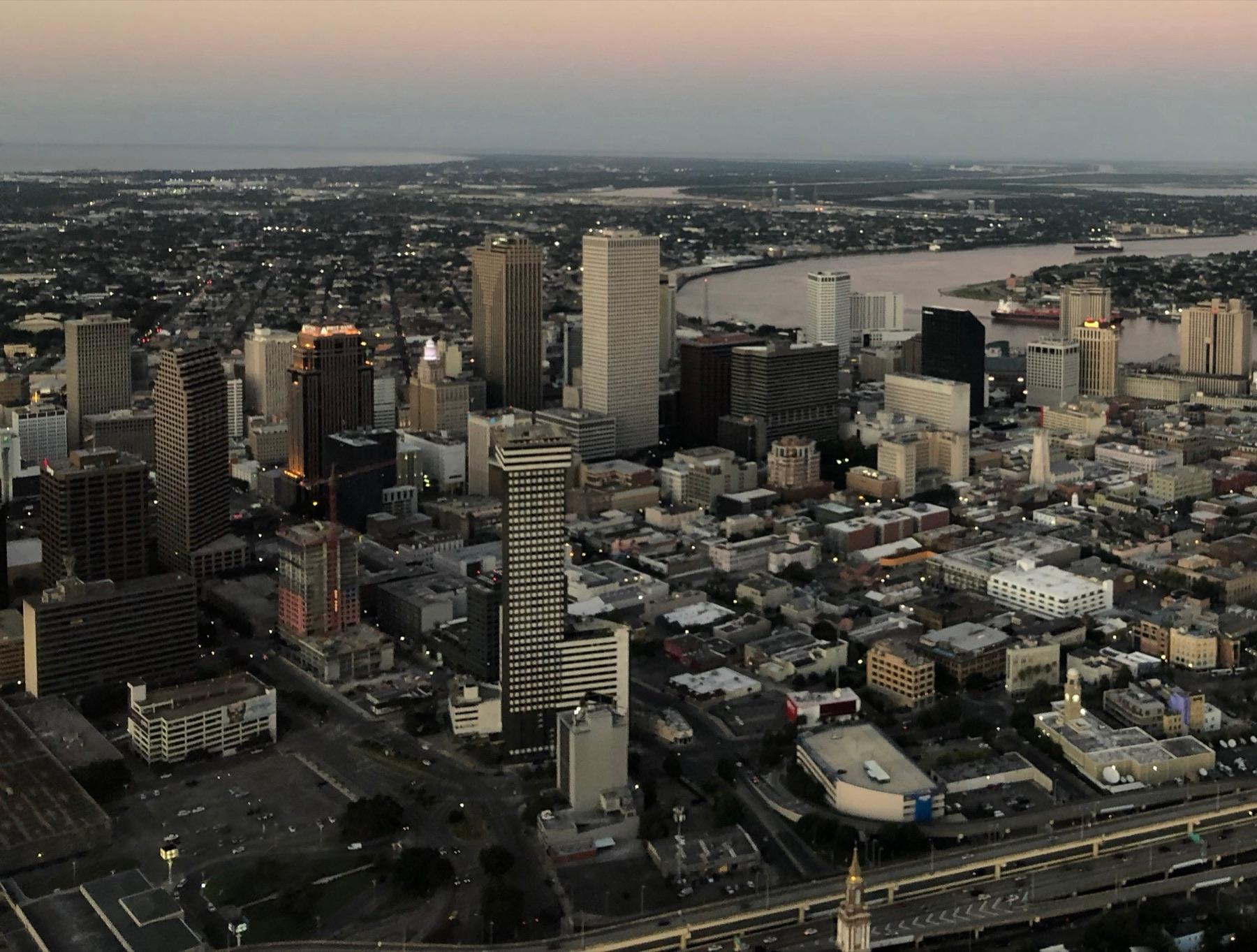 Hotels that allow 18-21 year olds in Louisiana