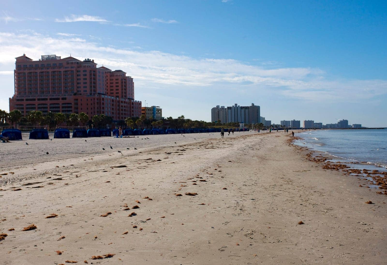 Hotels that allow 18-21 year olds in Clearwater, Florida