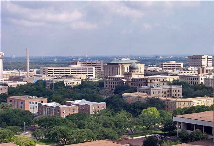 Hotels that allow 18-21 year olds in College Station, Texas