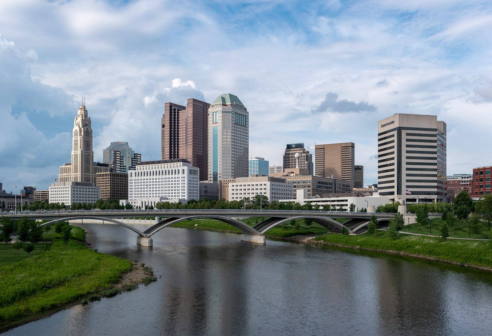 Hotels that allow 18-21 year olds in Columbus, Ohio