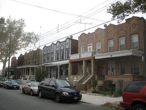 Hotels that allow 18-21 year olds in East New York, New York