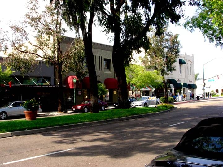 Hotels that allow 18-21 year olds in Escondido, California