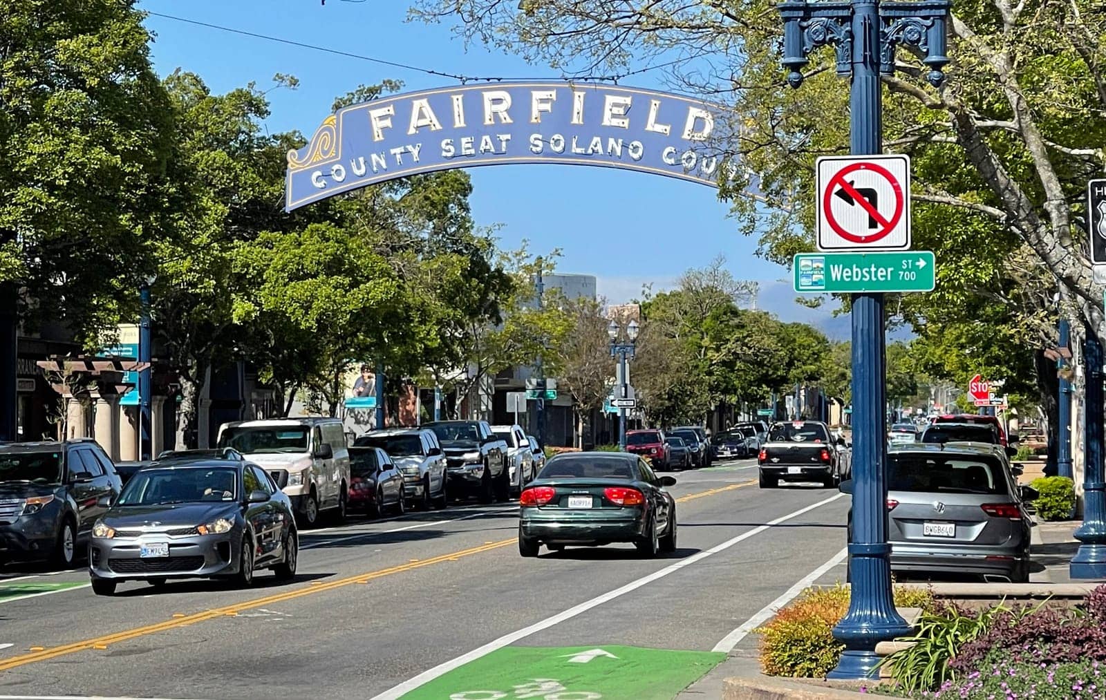 Hotels that allow 18-21 year olds in Fairfield, California