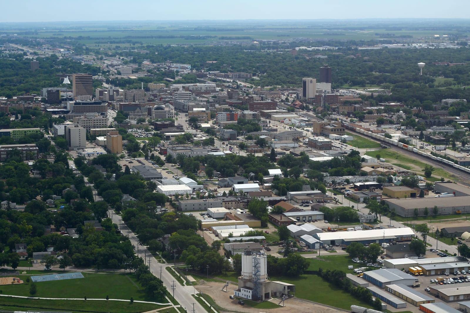 Hotels that allow 18-21 year olds in Fargo, North Dakota