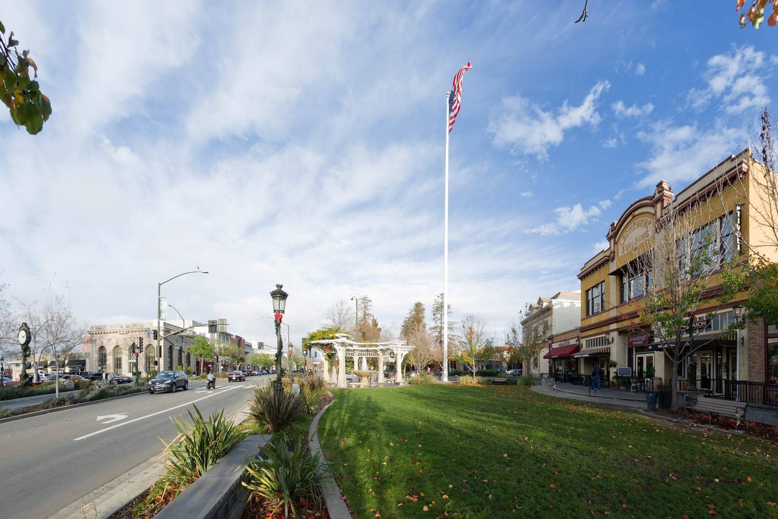 Hotels that allow 18-21 year olds in Livermore, California