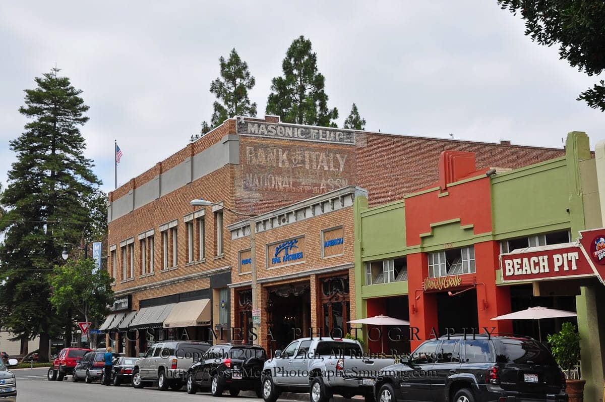 Hotels that allow 18-21 year olds in Orange, California