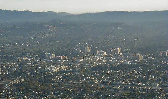 Hotels that allow 18-21 year olds in San Mateo, California
