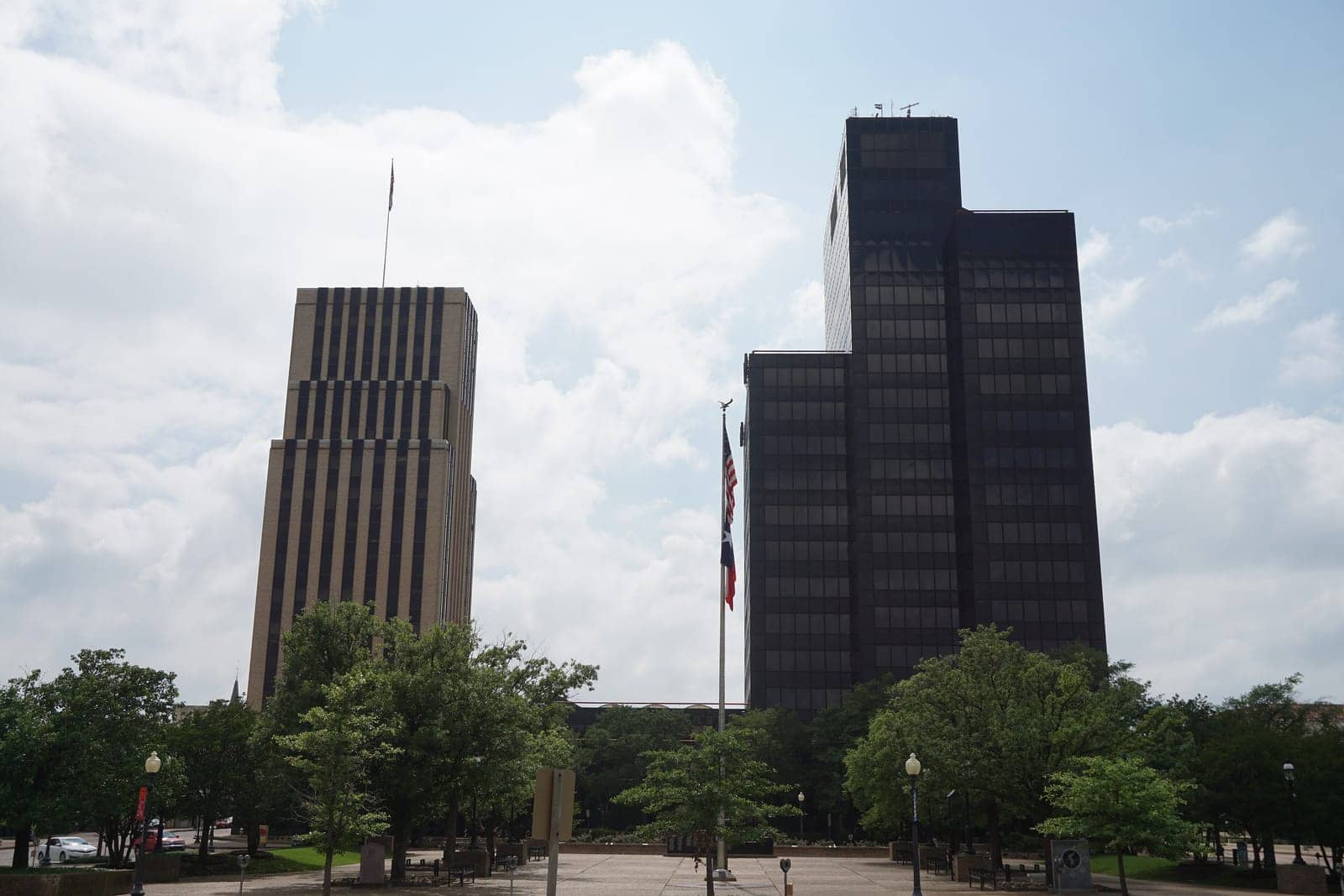 Hotels that allow 18-21 year olds in Tyler, Texas