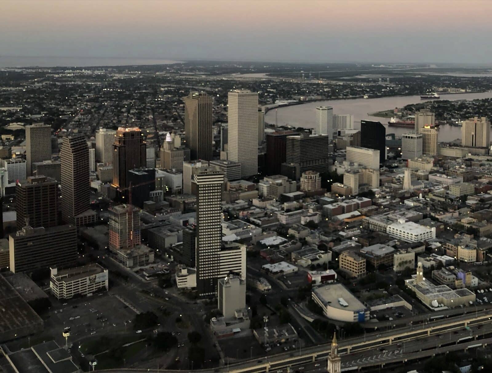 Hotels that allow 18-21 year olds in Louisiana