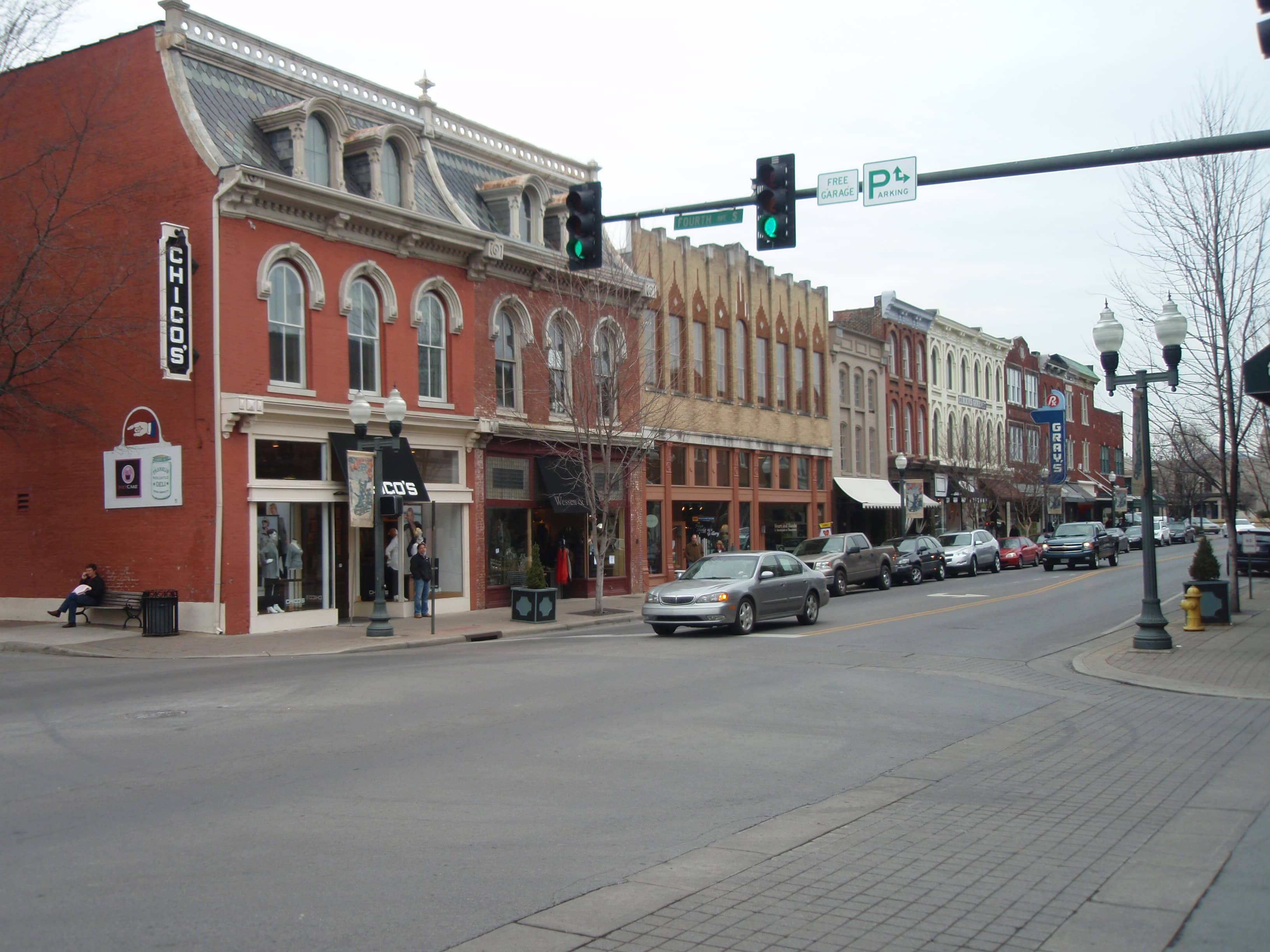 Hotels that allow 18-21 year olds in Franklin, Tennessee